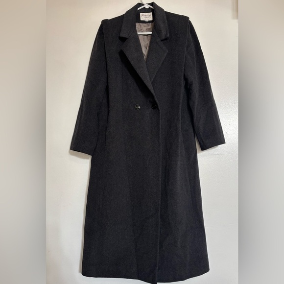 Classic Ferncroft long coat - Picture 1 of 9